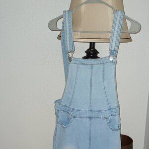 Overall Skinny Jeans